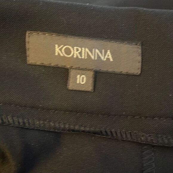 1622-Korinna size 10 navy blue slacks 
Measurements in pictures‎ - Picture 1 of 2